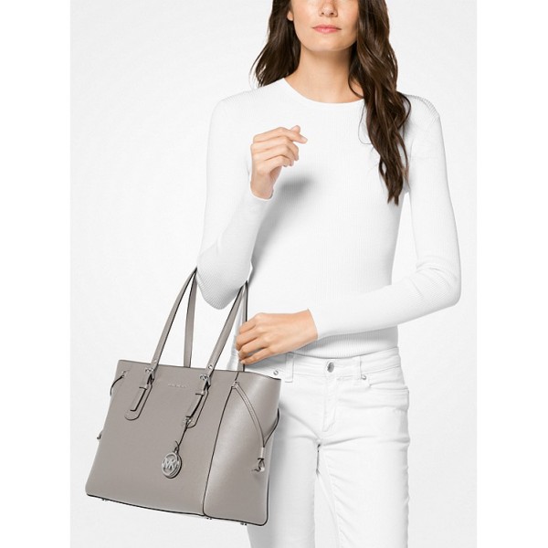 Voyager Medium Crossgrain Leather Tote Bag