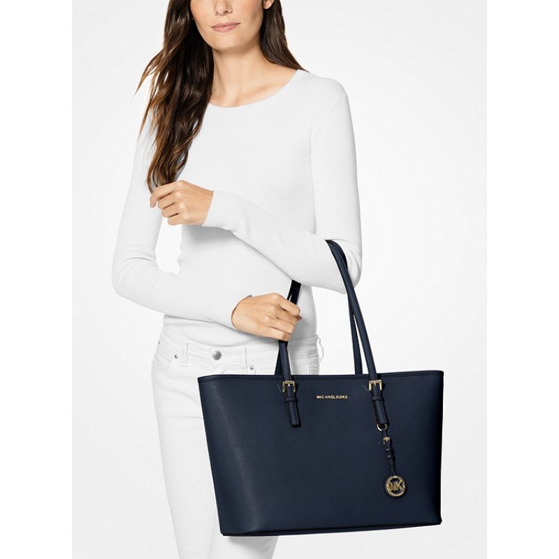 Jet Set Medium Saffiano Leather Top-Zip Tote Bag