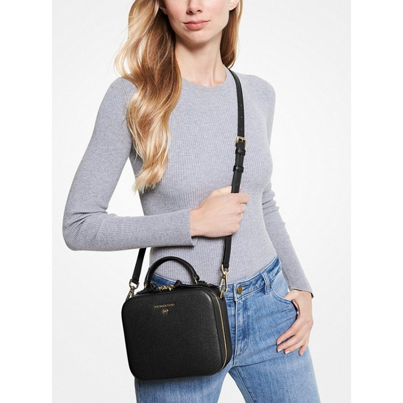 Jet Set Medium Pebbled Leather Crossbody Bag